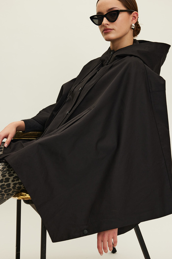 Manuka Black Cape Trench Coat - Bag Detailed