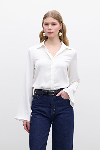 Manuka Ecru Satin Fit Shirt - Cut