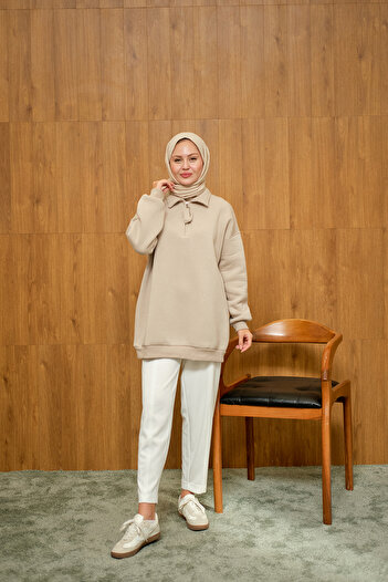 LOCCO Women's Half Zipper Detail Sweat Cream