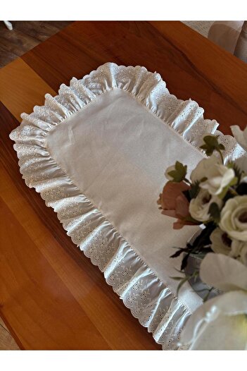 NURGİTA HOME % 100 Pamuk Ham Keten Fisto Fırfırlı Oval Runner (45x140 cm )