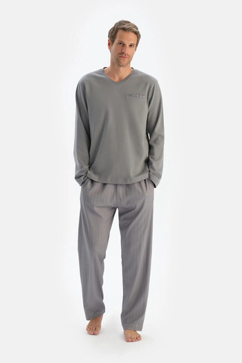 Dagi V-Neck Gray Fleto T-Shirt and Pants Pajama Set