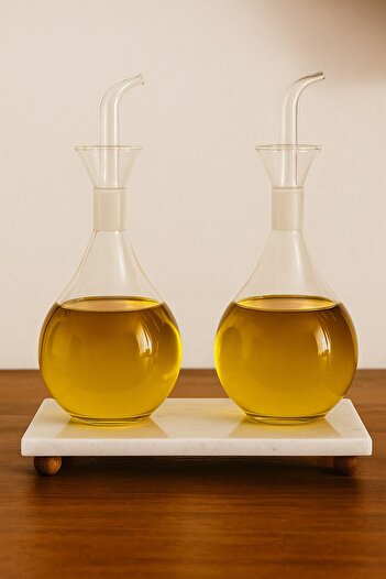 Reoona Borosilicate Chubby Flat Glass Oil Bottle with Marble Stand Set of 2 900 Ml+900 ml