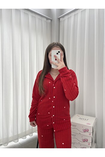 Lena Homewears Set de pijamale din lână cu nasturi cu model de inimă Red Dreams