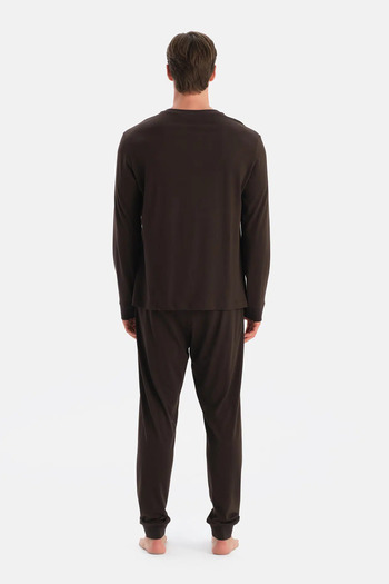 Eros Dark Brown Travel T-Shirt Pants Pajama Set