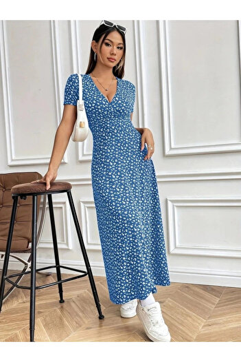 BÜŞRA TEZEL MODA Γυναικείο κοντομάνικο φόρεμα με διπλό γιακά με λουλουδάτο σχέδιο