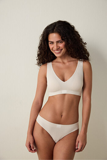 Penti Ecru Seamless Underwire Thick Strap Bra