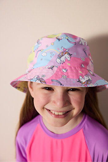 Penti Girl's Colorful Unicorn Hat