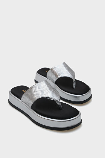 Capone Outfitters Margalo Wedge Heeled Stone Flip Flops Women's Slippers