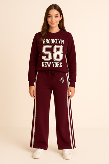 Ramior Women's Burgundy Sweatshirt and Sweatpants Set