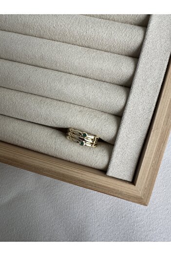 ringbox Green Stone Pinky Finger Ring