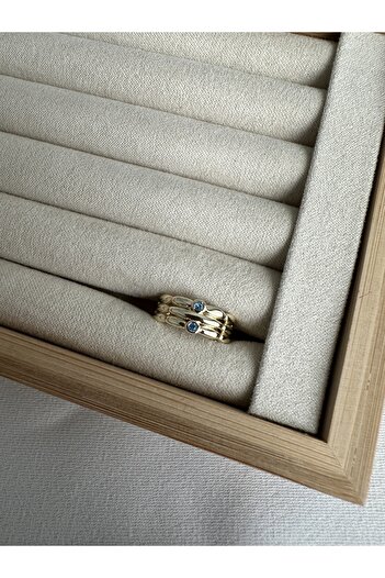 ringbox Blue Stone Little Finger Ring