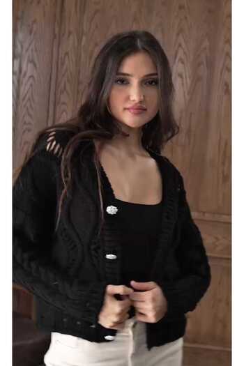 QİMYA BUTİK Keyymod Women's Stone Buttoned Openwork Macaron Short Cardigan