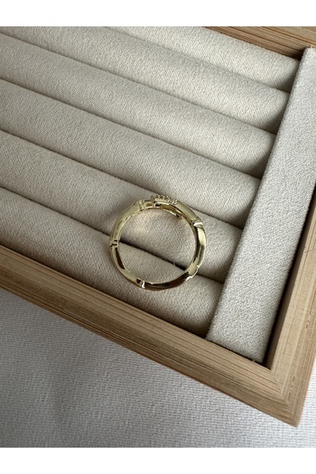 ringbox Gold Stone Bone Ring