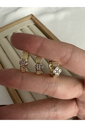 ringbox Gold 3-Piece Clover Earring Set
