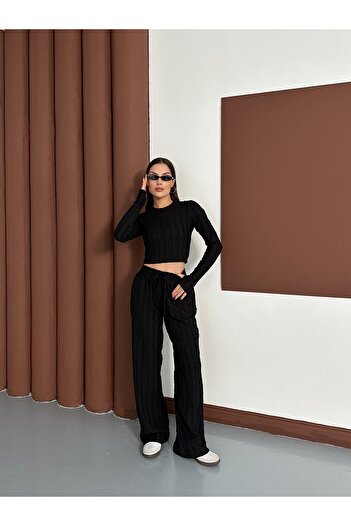 LE CARAMBOLE Women's Black Slip-On Ruffle Fabric Top and Bottom Set