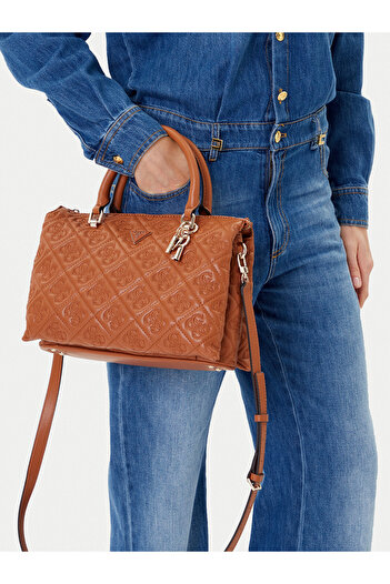 Guess Γυναικεία Τσάντα Χειρός Καφέ HWQL9658060