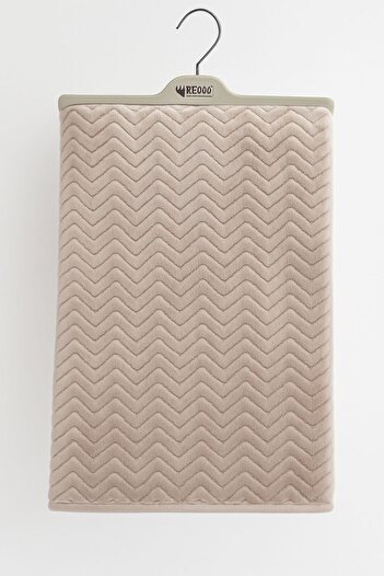 ByBest Beauty Recos Plush Blanket