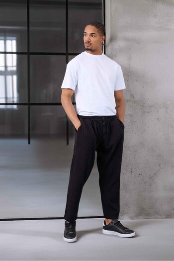 Valiberta Ανδρικό παντελόνι Norman Relax Fit από ύφασμα Gabardine με ρίγες - Μαύρο