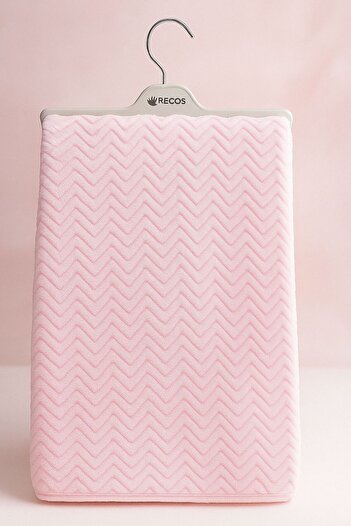 ByBest Beauty Recos Plush Blanket