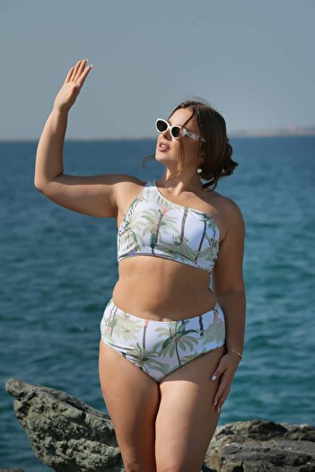 Baebeach Dubai Tropical Bliss Plus Size 3-Piece Bikini Set – One-Shoulder Top & Skirt