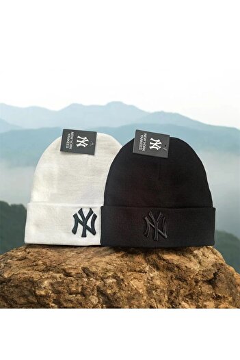 w white stars sports & wear Unisex 2-Piece Beret Set