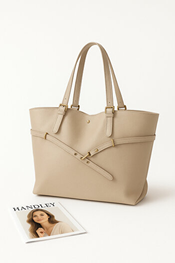 Handley Premium Shoulder Bag with Buckle – a New Definition of Elegance