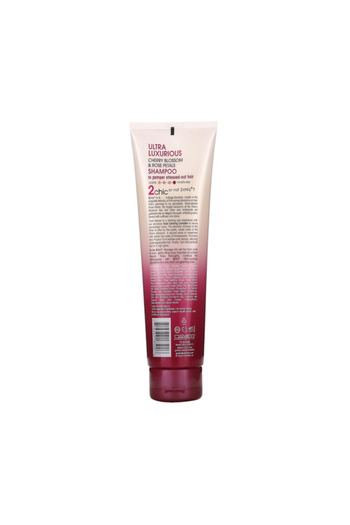 Giovanni 2chic Ultra Luxurious Cherry Blossom & Rose Petal Shampoo - 250ml
