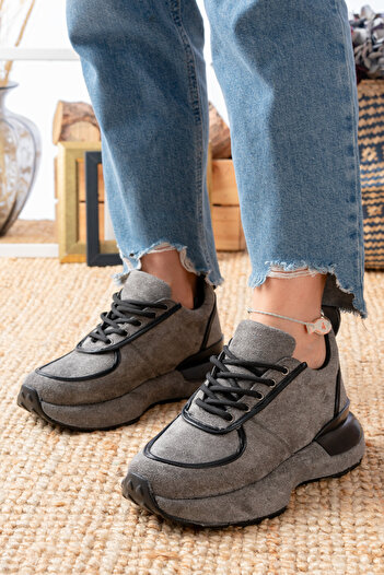 Mc vay Shoes Fasihon Orthopedic Lace-Up Suede Special Coated Sole Stylish Women's Sports Shoes Sneaker