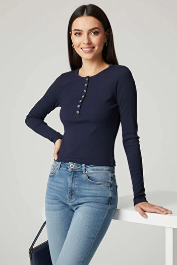 TB Terzi Bey Navy blue blouse with snap detail t4343