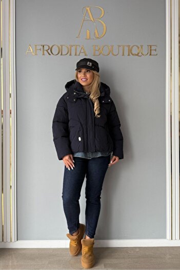 Afrodita Boutique Karma Jacket