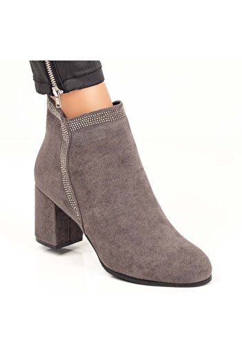 BMoD Women's gray suede ankle boots with a thick heel and appliqués MOD07092