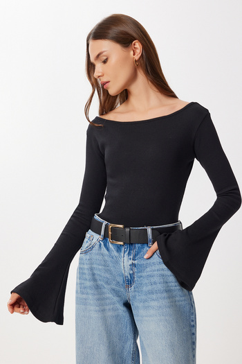 Lovelyİstanbul Bell Sleeve Saran Basic Knitted Blouse Len0040 Black