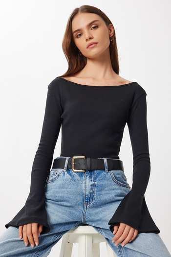 Lovelyİstanbul Bell Sleeve Saran Basic Knitted Blouse Len0040 Black