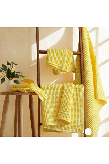 Püskül Tekstil Luxury 4-Piece Waffle Weave Towel Set (2 Bath + 2 Hand), 100% Cotton Quality Quick-Drying Towels