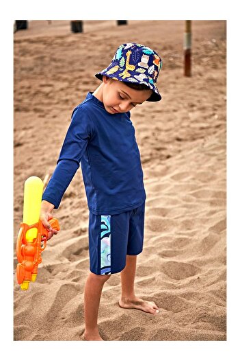 LC Waikiki Navy Blue Patterned Boy's Shorts B2433