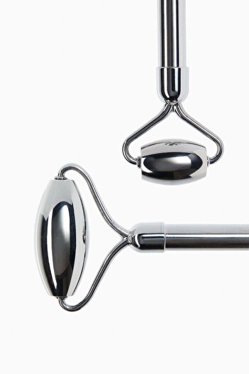 H&M Face roller