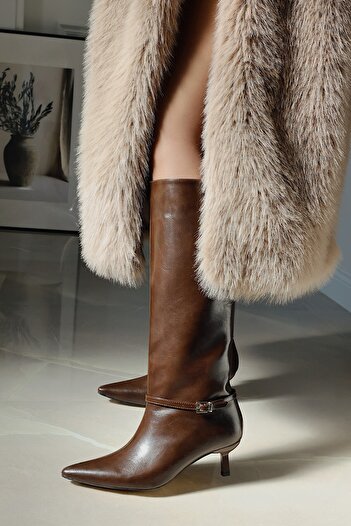 POLKA STORE Fall Kitten Heeled Below-The-Knee Pointed Toe Piping Tape Detailed Matte Leather Women's Boots Bitter Brown Patent Leather