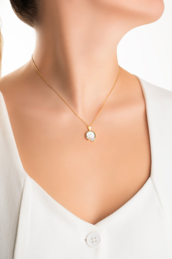So CHIC... Tanrıçası 18 Ayar Sarı Altın Kaplama 42 Cm Gümüş Minimal Kolye