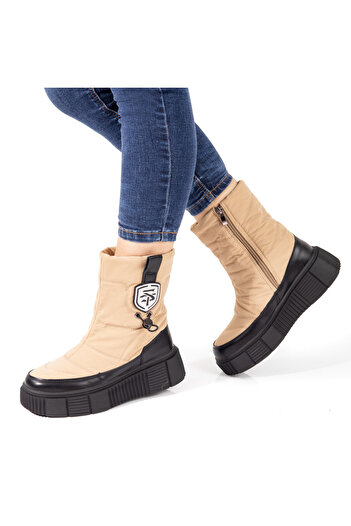 BMoD Women's khaki waterproof boots with a thick sole MOD10837