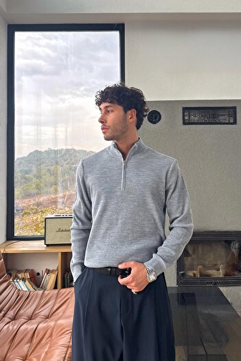 Flaw Wear Ribbed Zippered Knit Sweater