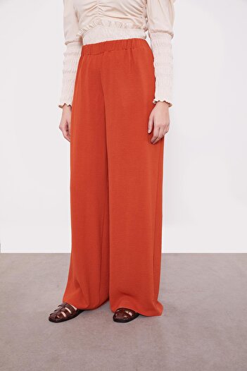 Levidor Tile Wide-Leg Aerobin Pants