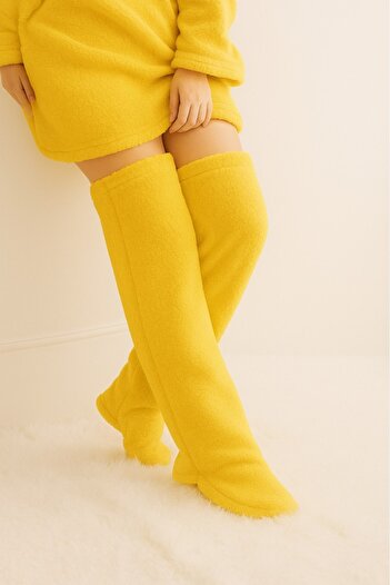 Mulberry Wellsoft Plush over Knee Home Socks Long Socks
