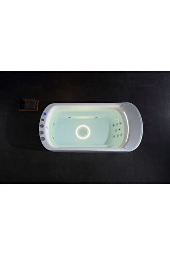 San nora Jacuzzi Model 1611 - Modern and contemporary design