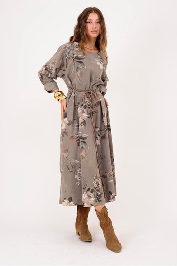 Park Moda 10416 LOVA ΦΟΡΕΜΑ ΜΕ ΛΕΠΤΟΜΕΡΗ ΚΑΤΑΣΚΕΥΗ ΑΠΟ ΒΕΛΟΥΔΟ ΜΕ ΦΙΤΙΛΙΑ