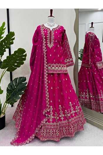 MYSMAR Pink Simmer Silk Blouse Lehenga & Dupatta - FFT1098 | Pink