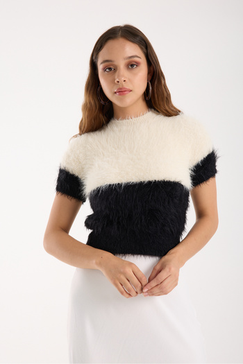 Moda Days Women's Ecru-Black Beard Yarn Two-Tone Short Sleeve Crew Neck Knitwear Sweater