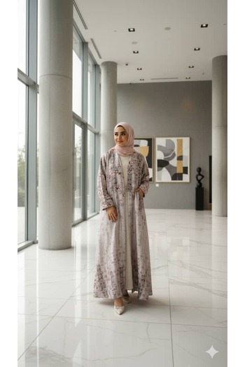 REİNA Cool, light silk, printed, cloche abaya