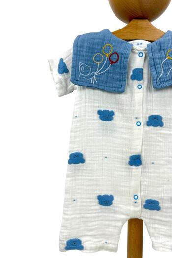 Dumledo White Baby Muslin Romper with Blue Teddy Bear Figure Detail on the Collar
