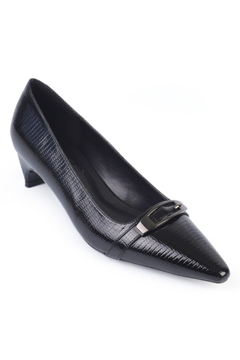 Capone Outfitters Jodi Women's Short Heeled Shoes with Metal Accessories