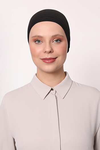 Levidor Black Combed Cotton Bonnet
